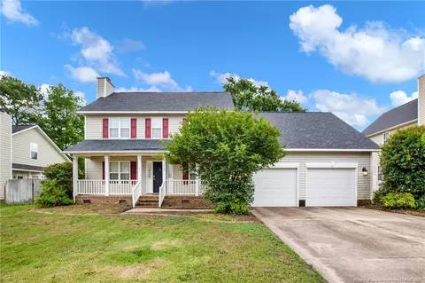 5215 Ahoskie Dr, Hope Mills, NC 28348
