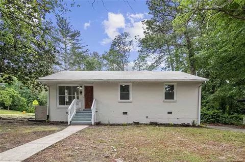 436 Mcphee Dr, Fayetteville, NC 28305