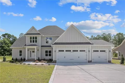 3920 Burlington Dr, Fayetteville, NC 28312