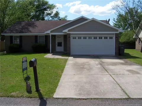 2906 Kingfisher Dr, Fayetteville, NC 28306