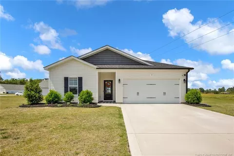 55 Singletree Ln, Autryville, NC 28318
