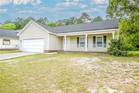 4353 Bishamon St, Hope Mills, NC 28348