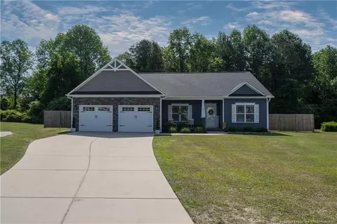 199 Courtney Ln, Dunn, NC 28334