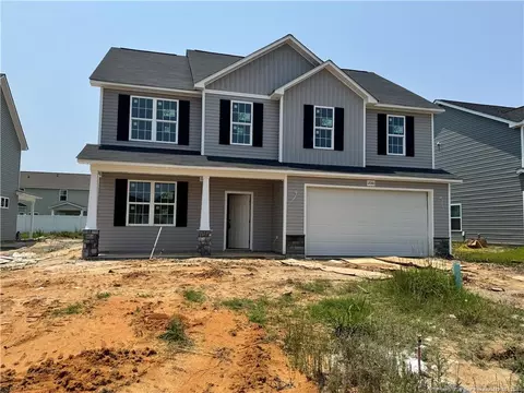 2010 Lagrange Dr, Fayetteville, NC 28314