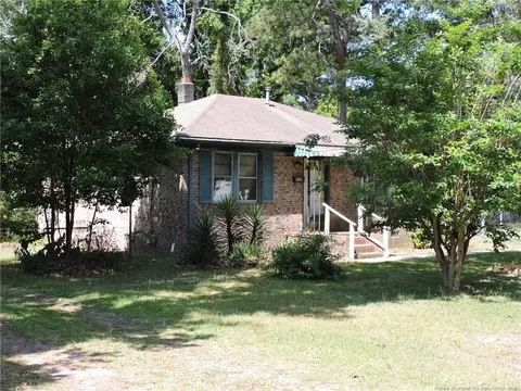 2019 Newark Ave, Fayetteville, NC 28301