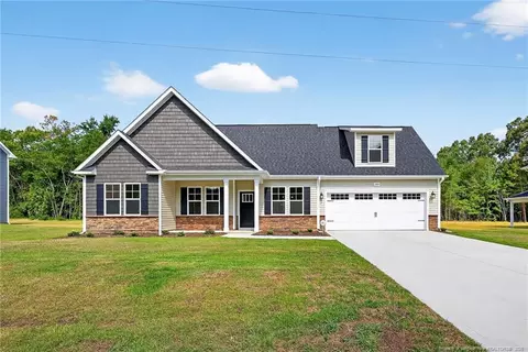 353 Hendrix Rd, Raeford, NC 28376