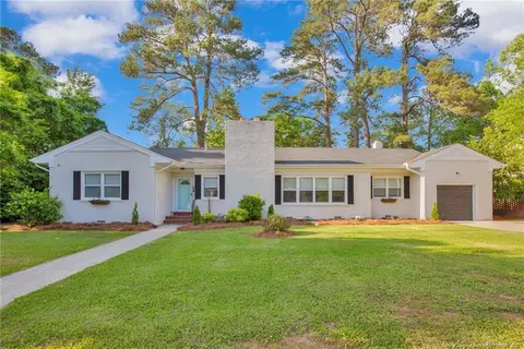 506 23rd St, Lumberton, NC 28358