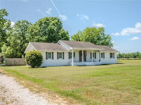 4306 Old Whiteville Rd, Lumberton, NC 28358