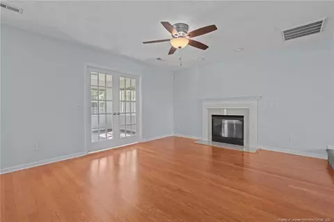 Living - 11 Checkmate Ct, Cameron, NC 28326 photo 1 of 3