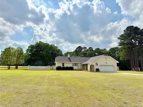 1298 Old Stage Rd, Fairmont, NC 28340