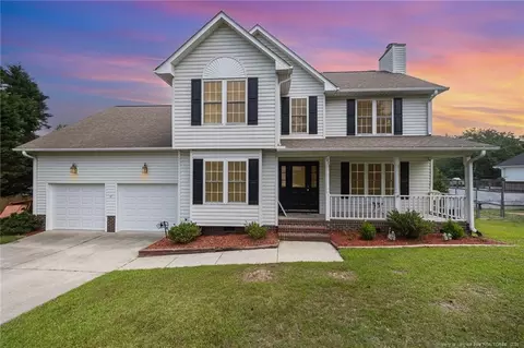 186 Yorkshire Dr, Cameron, NC 28326