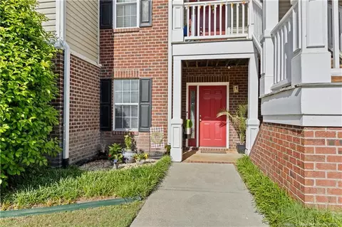 300 Bubble Creek Ct #1, Fayetteville, NC 28311