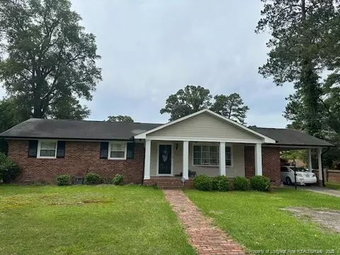 505 W 30 St, Lumberton, NC 28358