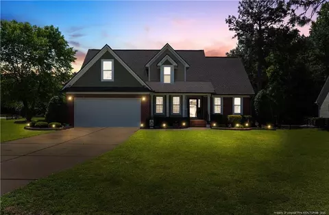 626 Orchard Falls Dr, Spring Lake, NC 28390