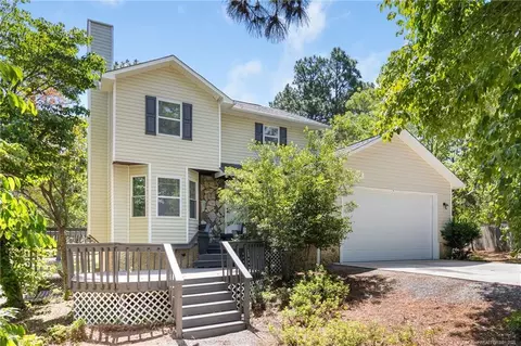 70 Oregon Ln, Spring Lake, NC 28390