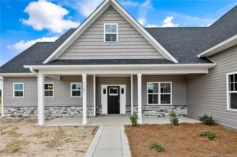 10946 Ramsey St, Linden, NC 28356