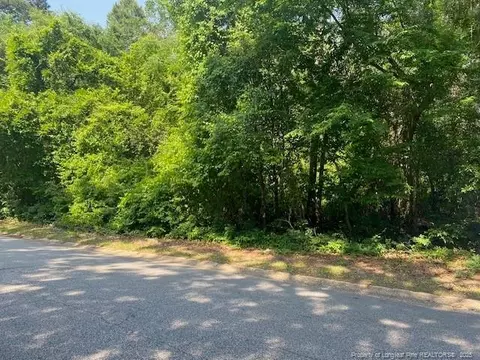 Vac North Street, Fayetteville, NC 28301