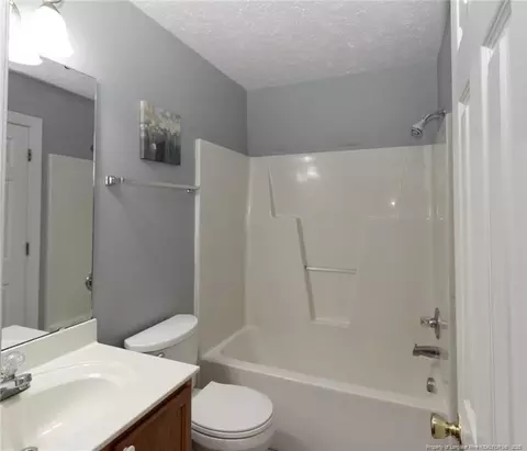 526 E Stack St, Saint Pauls, NC 28384 photo 10
