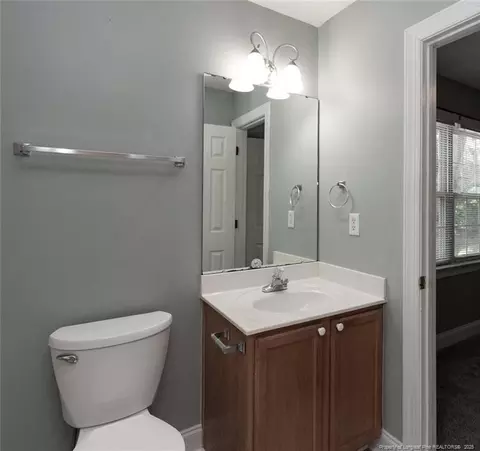 526 E Stack St, Saint Pauls, NC 28384 photo 33