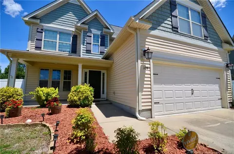 109 Red Coat Dr, Cameron, NC 28326
