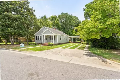 1007 Jenkins St, Lumberton, NC 28358