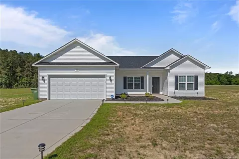 138 Coastal Ln, Parkton, NC 28371