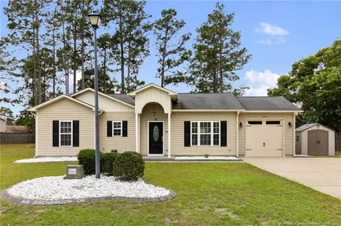 6191 Birchbrook Dr, Hope Mills, NC 28348