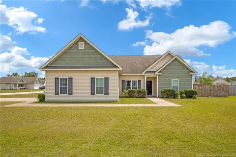 116 Sandstone Dr, Raeford, NC 28376