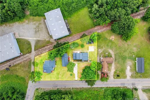 122 128 138 Sam Cameron Ave, Fayetteville, NC 28301