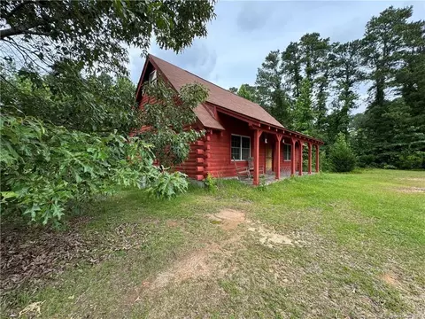 1097 Galatia Church Rd, Raeford, NC 28376