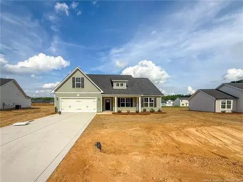 110 Crusher Dr, Parkton, NC 28371