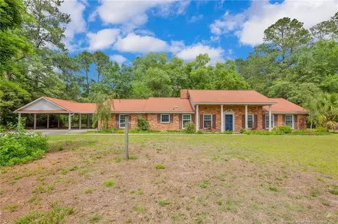 9423 Old Whiteville Rd, Lumberton, NC 28358