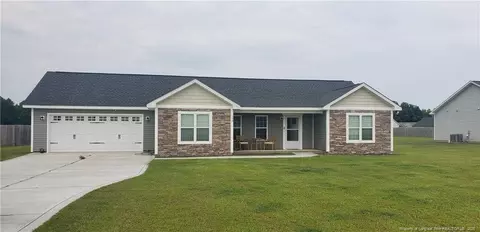 138 Canady Rd, Parkton, NC 28371