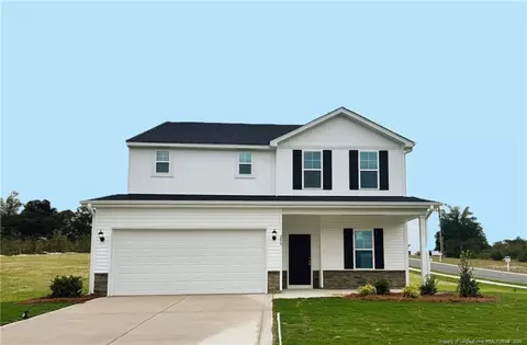 293 Ashley Heights Dr, Aberdeen, NC 28315