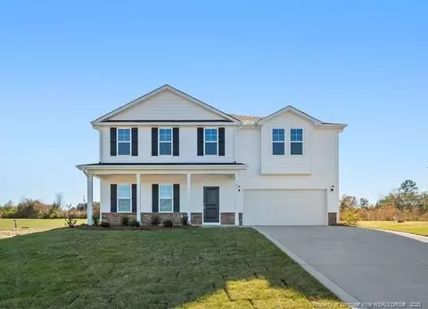 363 Ashley Heights Dr, Aberdeen, NC 28315