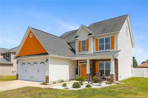 152 Century Dr, Cameron, NC 28326