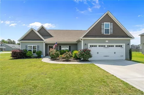 117 Titleist Ct, Raeford, NC 28376