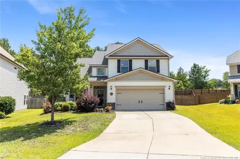 18 Hallow Oak St, Spring Lake, NC 28390