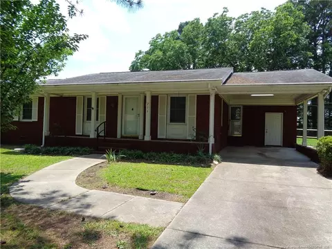 711 Fairview St, Fayetteville, NC 28312