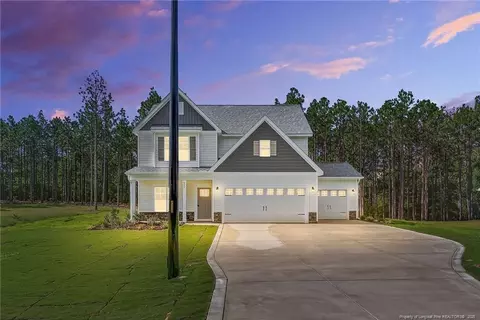 931 Rhum Dr, Fayetteville, NC 28311