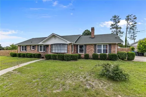 6442 Greyfield Rd, Fayetteville, NC 28303