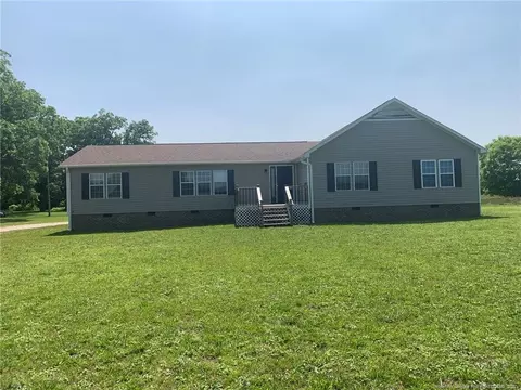 17340 Sneads Grove Rd, Laurinburg, NC 28352