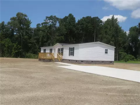 31 Morris Rd, Lumberton, NC 28358