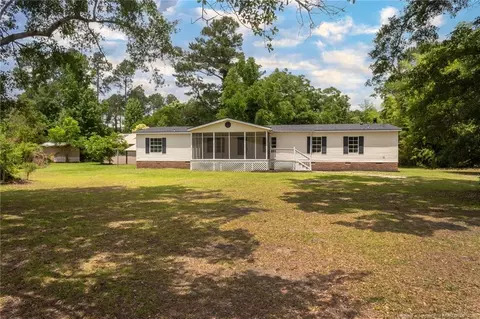 2990 Aberdeen Rd, Raeford, NC 28376
