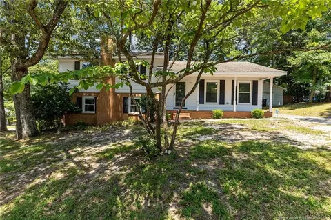 701 Rockwood Dr, Fayetteville, NC 28311