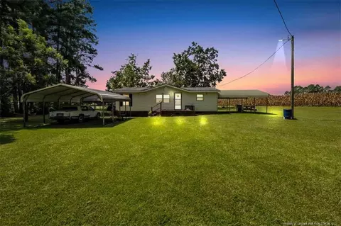 240 S Horace Walters Rd, Raeford, NC 28376