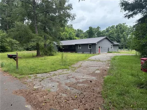 305 E Third St #E, Parkton, NC 28371 photo 2