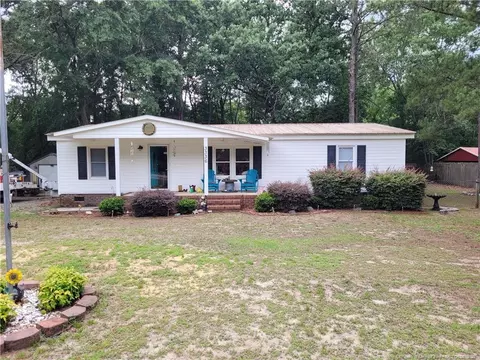 3336 Oak Hill Dr, Eastover, NC 28312