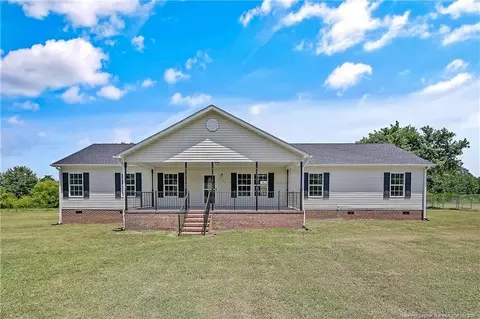 905 Lemont Dr, Raeford, NC 28376
