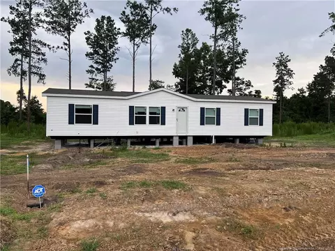 63 Makaiah Ln, Red Springs, NC 28377